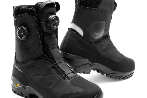 Rebelhorn Defender X boot