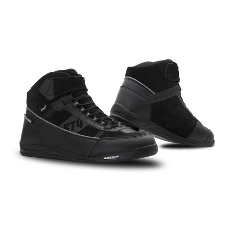 V'Quattro ST4 WP Runner