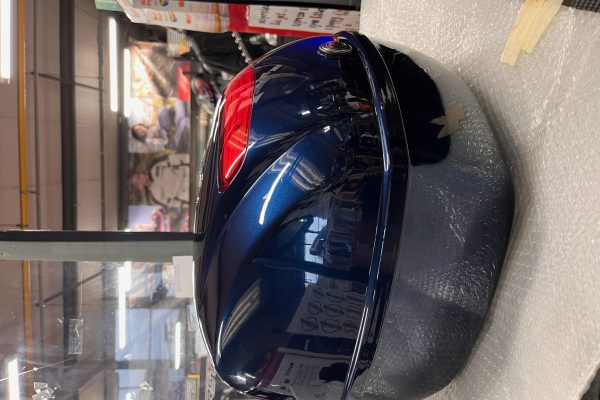 Vespa Lxv 50 top box